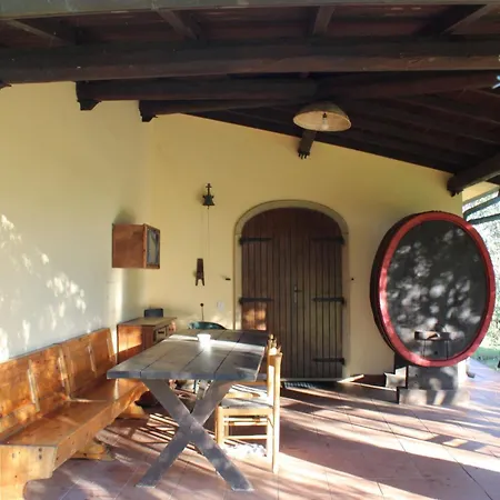 With A Great Fenced Garden In The Tuscan Countryside