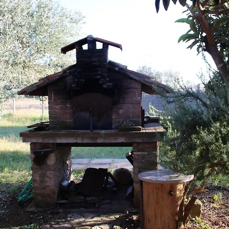 בית נופש With A Great Fenced Garden In The Tuscan Countryside